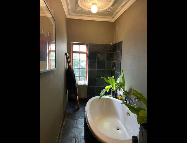 3 BEDROOM HOUSE TO LET IN WESTDENE